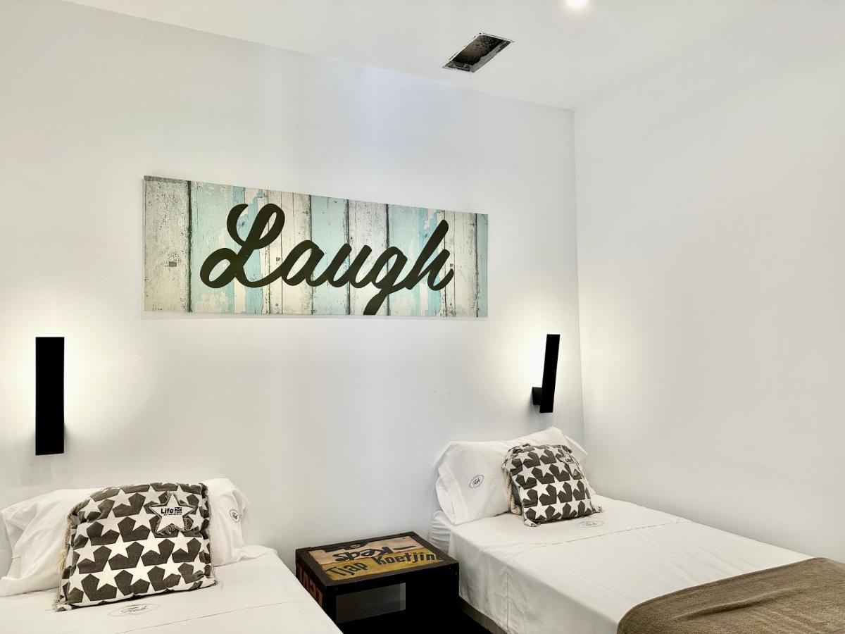 Loft 18 Beachfront Center
