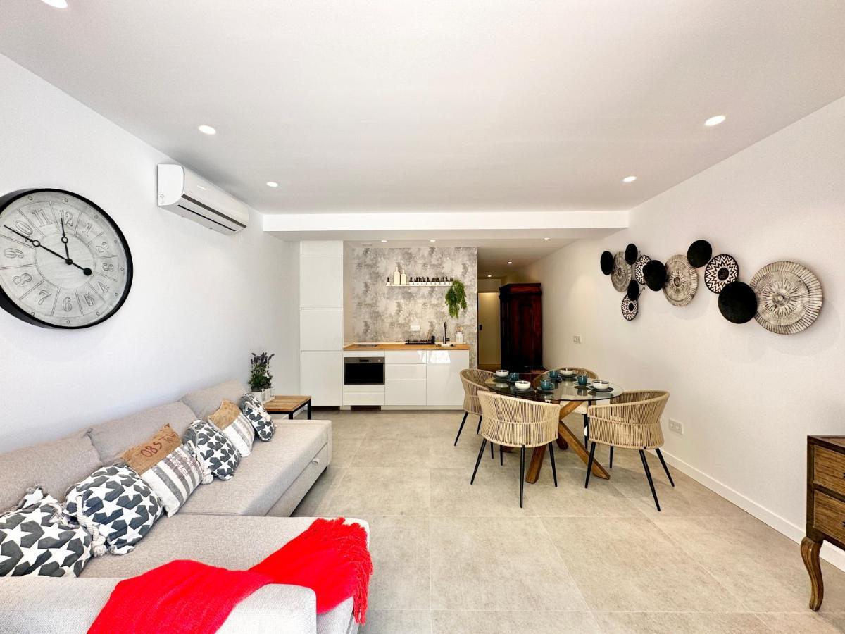 Loft 18 Beachfront Center * Marbella