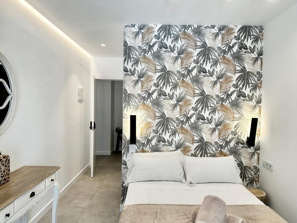 Loft 18 Beachfront Center
