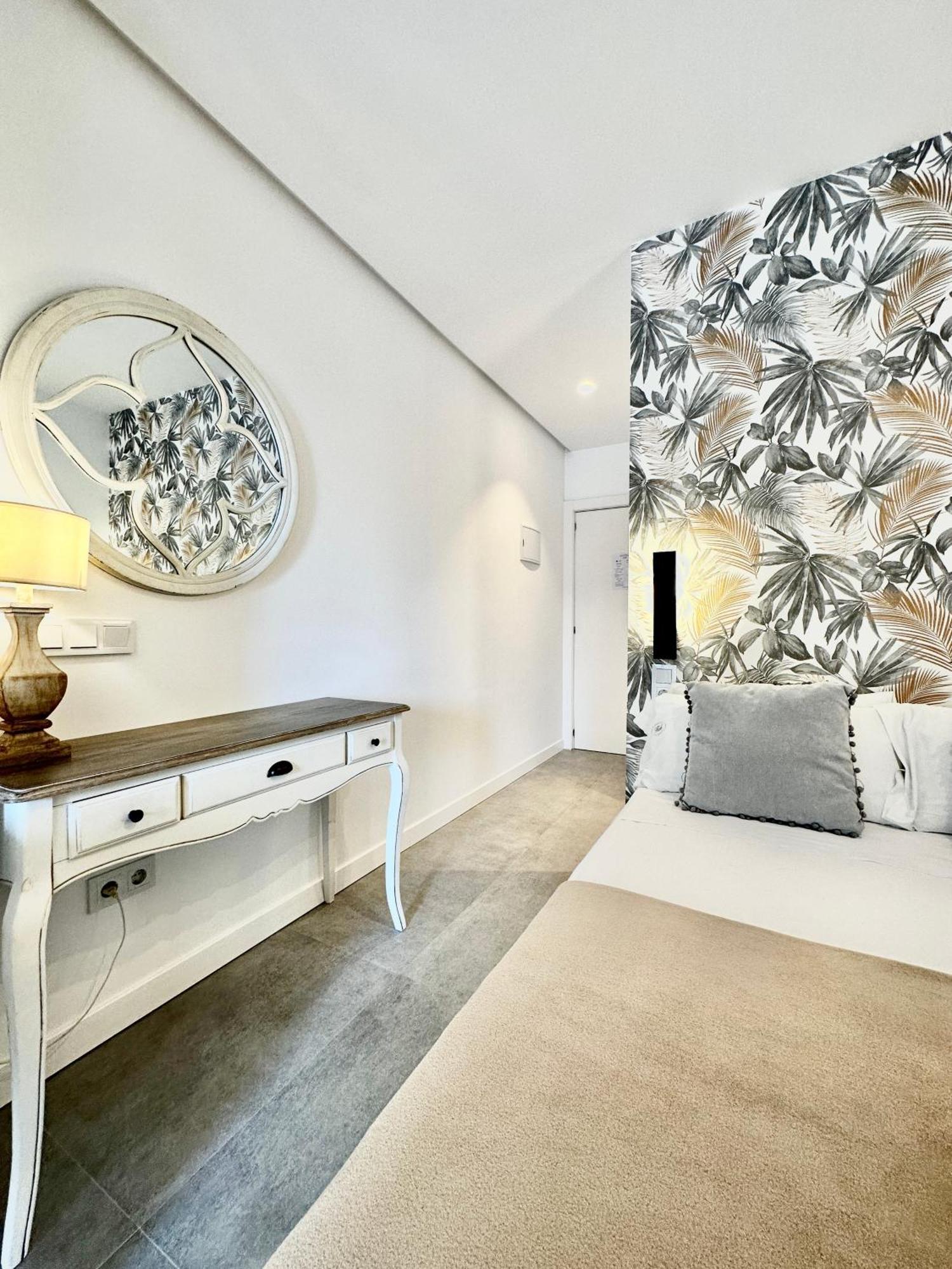 Aparthotel Loft 18 Beachfront Center *